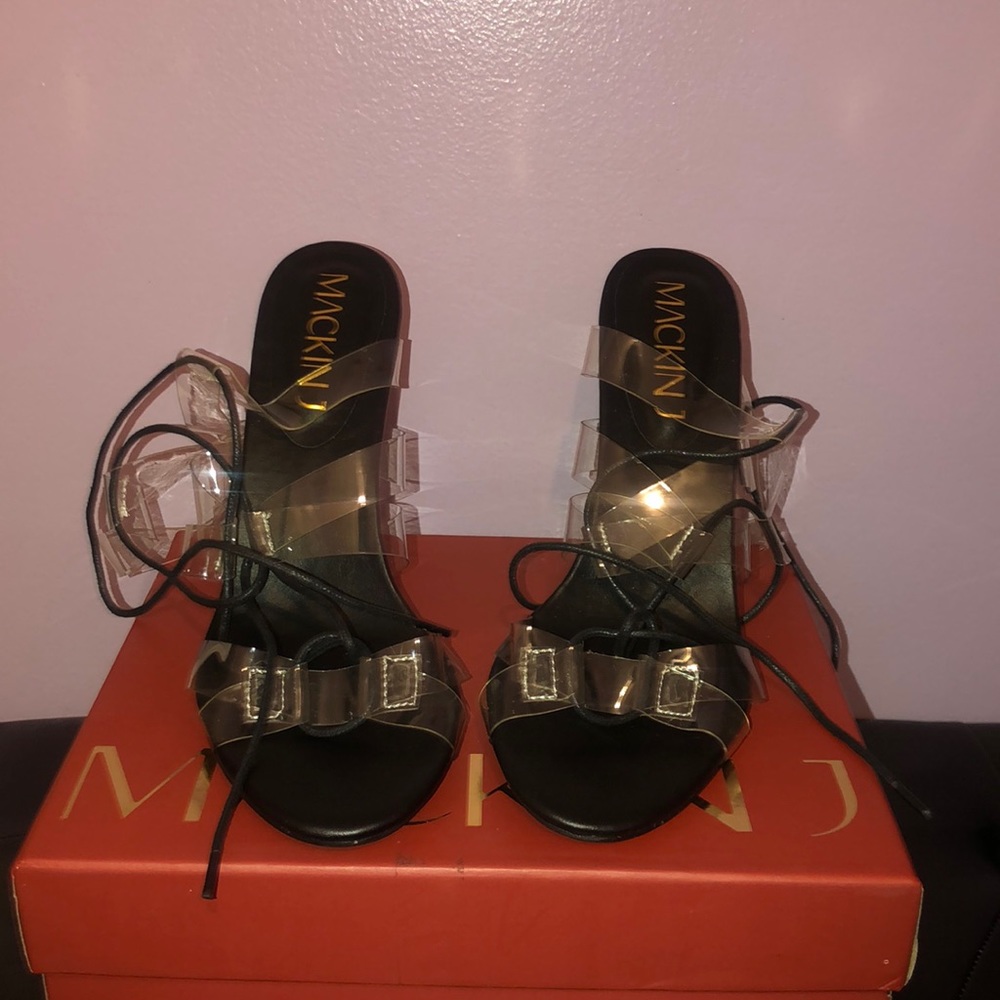 Brand new 5 inch black and clear hills